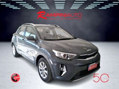 Kia Stonic 1.2 ECO GPL Style (4)