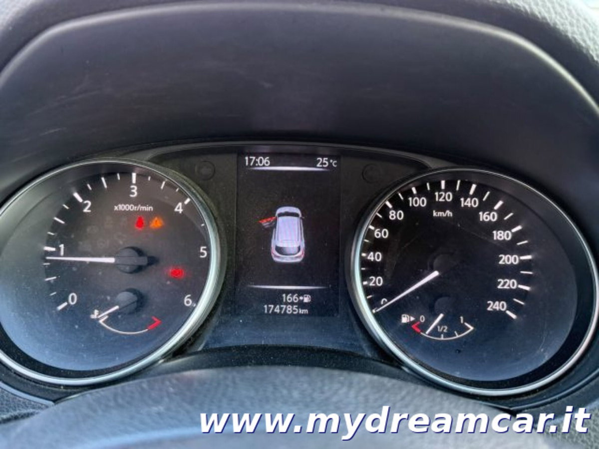 Nissan Qashqai 1.5 dCi Business (7)