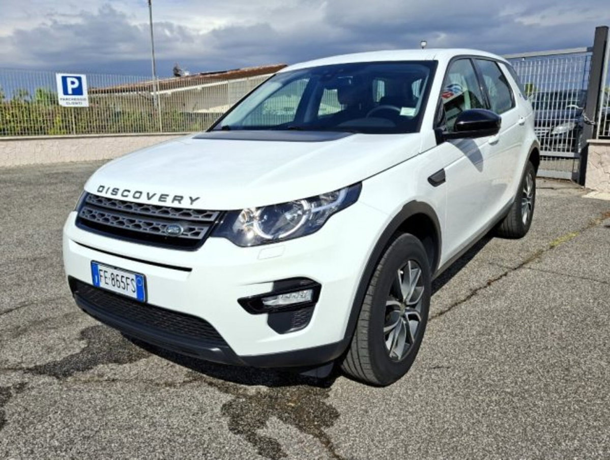 Land Rover Discovery Sport 2.0 TD4 150 CV Pure (2)