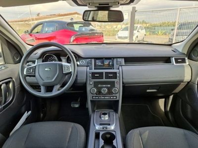 Land Rover Discovery Sport 2.0 TD4 150 CV Pure (5)