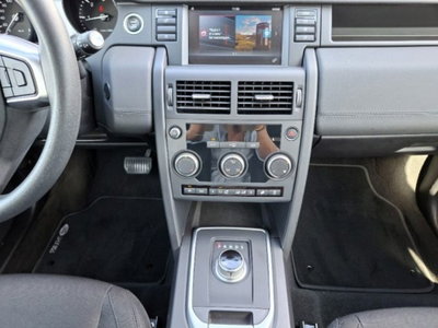 Land Rover Discovery Sport 2.0 TD4 150 CV Pure (8)