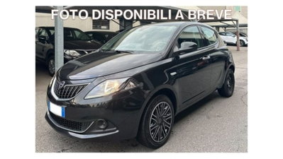 Lancia Ypsilon 1.0 FireFly 5 porte S&S Hybrid Silver Plus