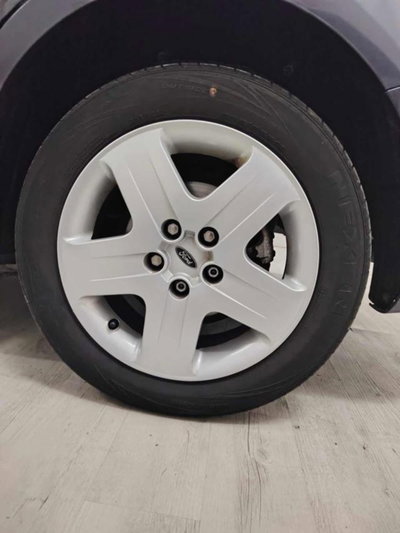 Ford Focus Station Wagon 1.6 TDCi (90CV) SW Tit. (9)