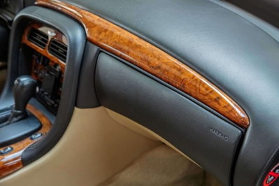 Aston Martin DB7 Cabrio Vantage Volante (13)