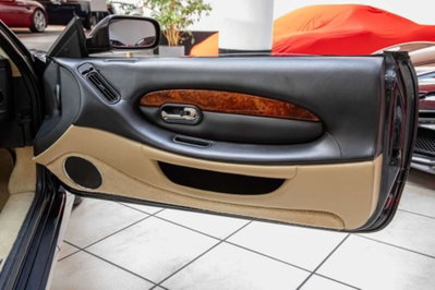 Aston Martin DB7 Cabrio Vantage Volante (15)