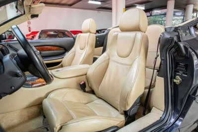 Aston Martin DB7 Cabrio Vantage Volante (9)