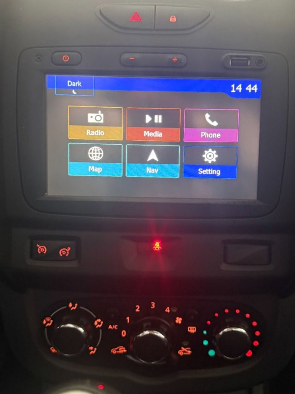 Dacia Duster 1.5 dCi 110CV Start&Stop 4x2 Serie Lim.Urban Explorer (10)