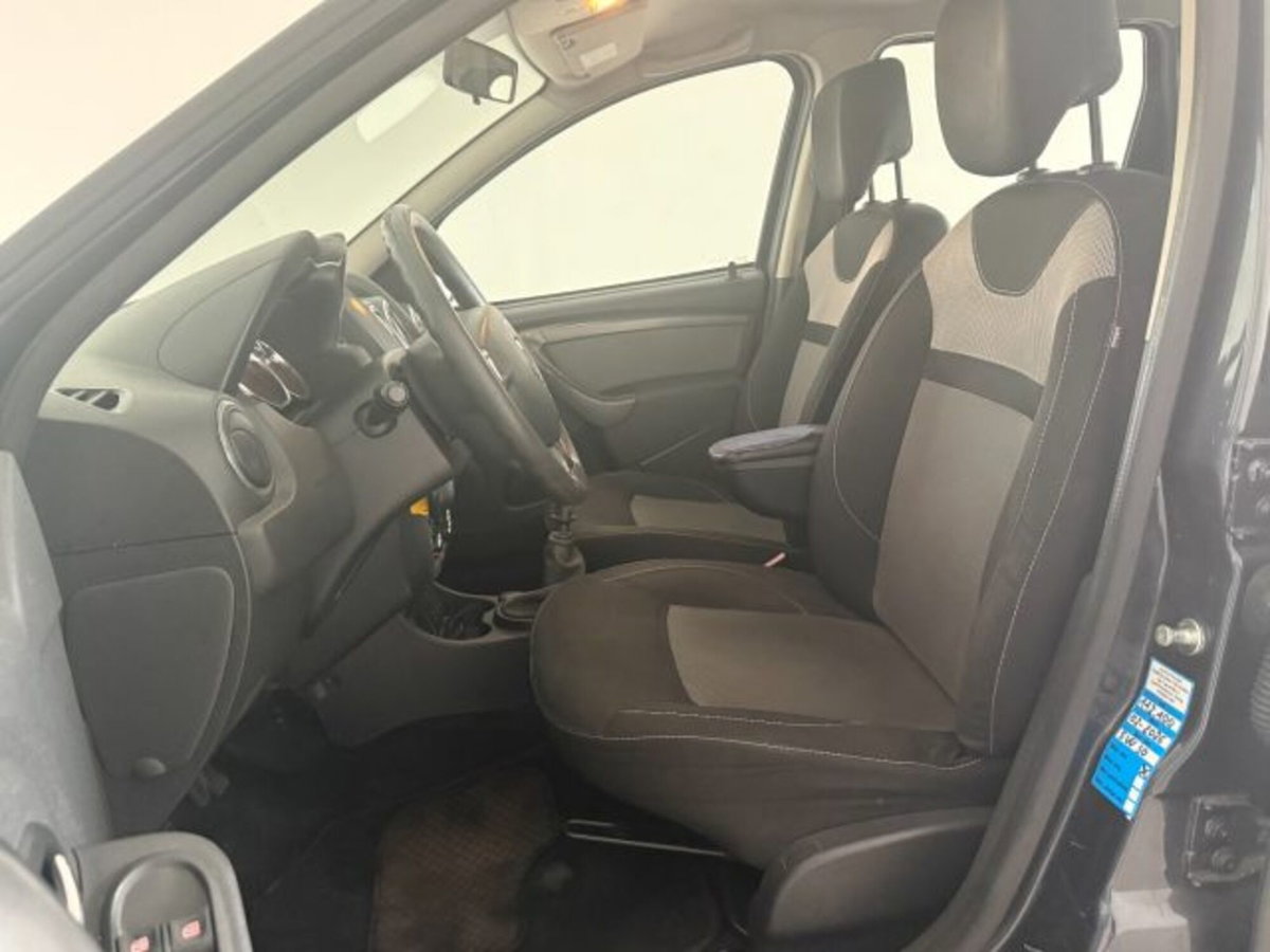Dacia Duster 1.5 dCi 110CV Start&Stop 4x2 Serie Lim.Urban Explorer (15)