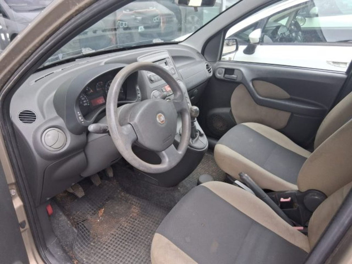Fiat Panda 1.2 Dynamic (9)