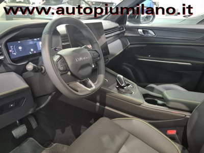 Lynk & Co 01 01 1.5 td phev More auto (6)