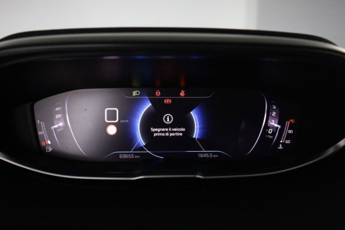 Peugeot 3008 PureTech Turbo 130 S&S Allure Pack (7)