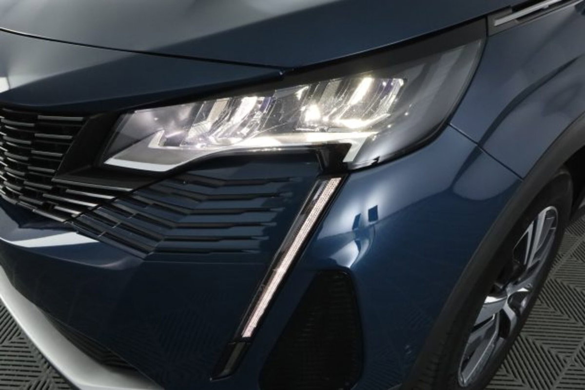 Peugeot 3008 PureTech Turbo 130 S&S Allure Pack (9)