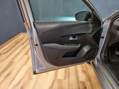 Peugeot 208 1.2 puretech Active s&s 100cv (14)