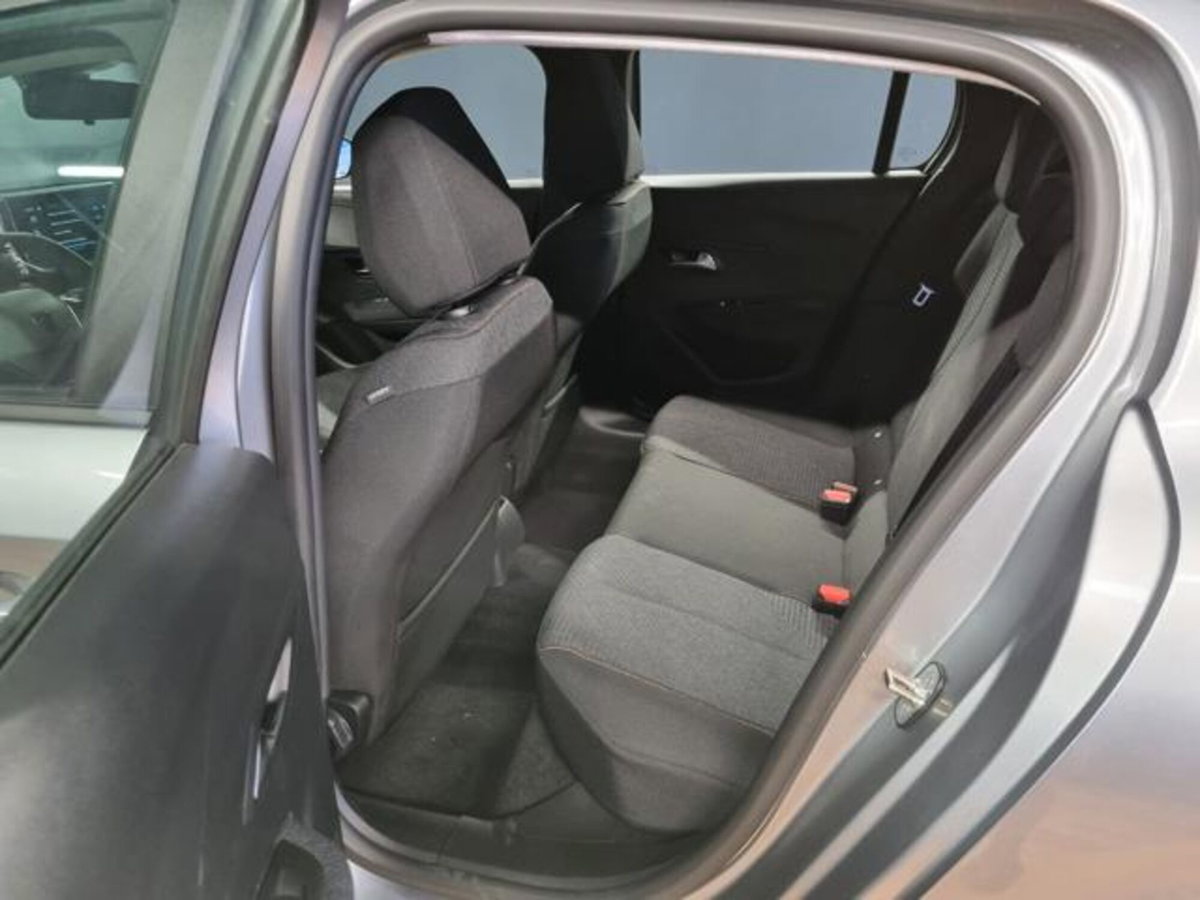Peugeot 208 1.2 puretech Active s&s 100cv (9)