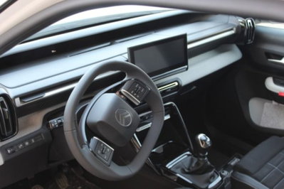 Citroen C3 1.2 turbo Max 100cv s&s (7)