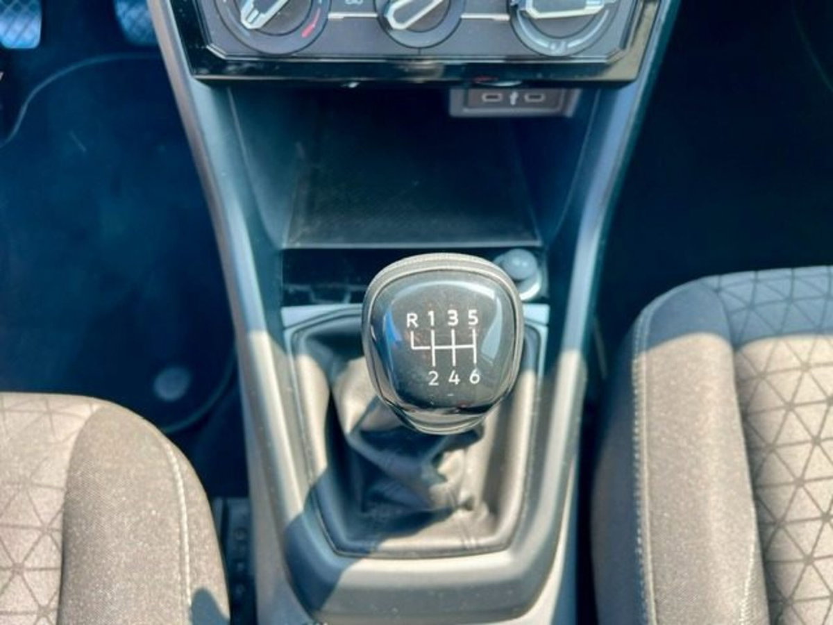 Volkswagen T-Cross 1.0 TSI 110 CV DSG Style (13)