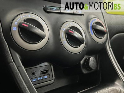 Hyundai i10 1.1 12V Fiorucci (14)