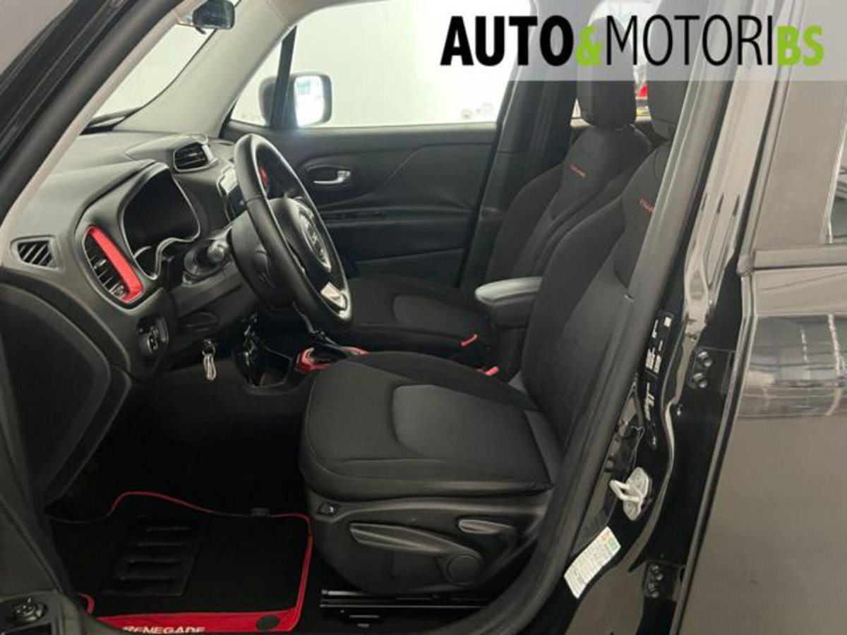 Jeep Renegade 2.0 Mjt 170CV 4WD Active Drive Low Trailhawk (9)