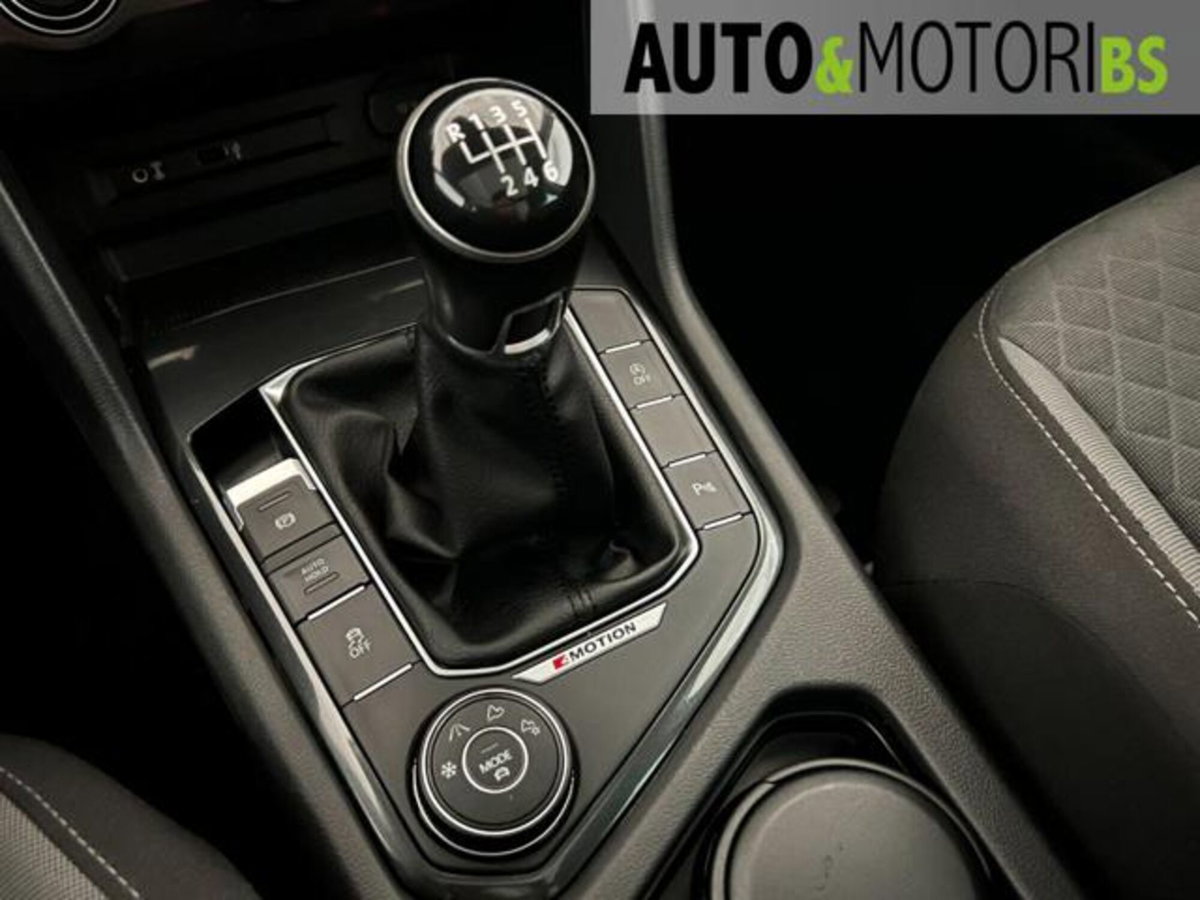 Volkswagen Tiguan Allspace 2.0 TDI SCR DSG 4MOTION Business BMT (13)