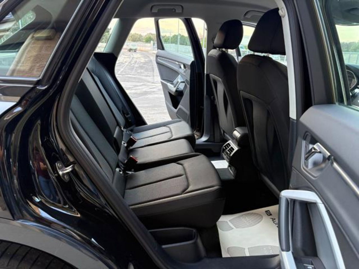 Audi Q3 35 TDI quattro S tronic Business Advanced (11)