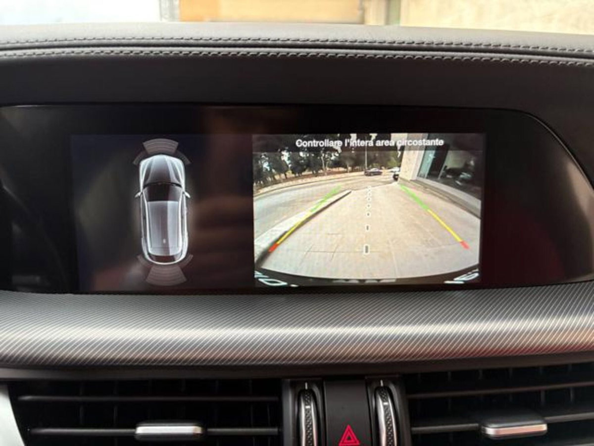 Alfa Romeo Stelvio Stelvio 2.2 Turbodiesel 210 CV AT8 Q4 Veloce (16)