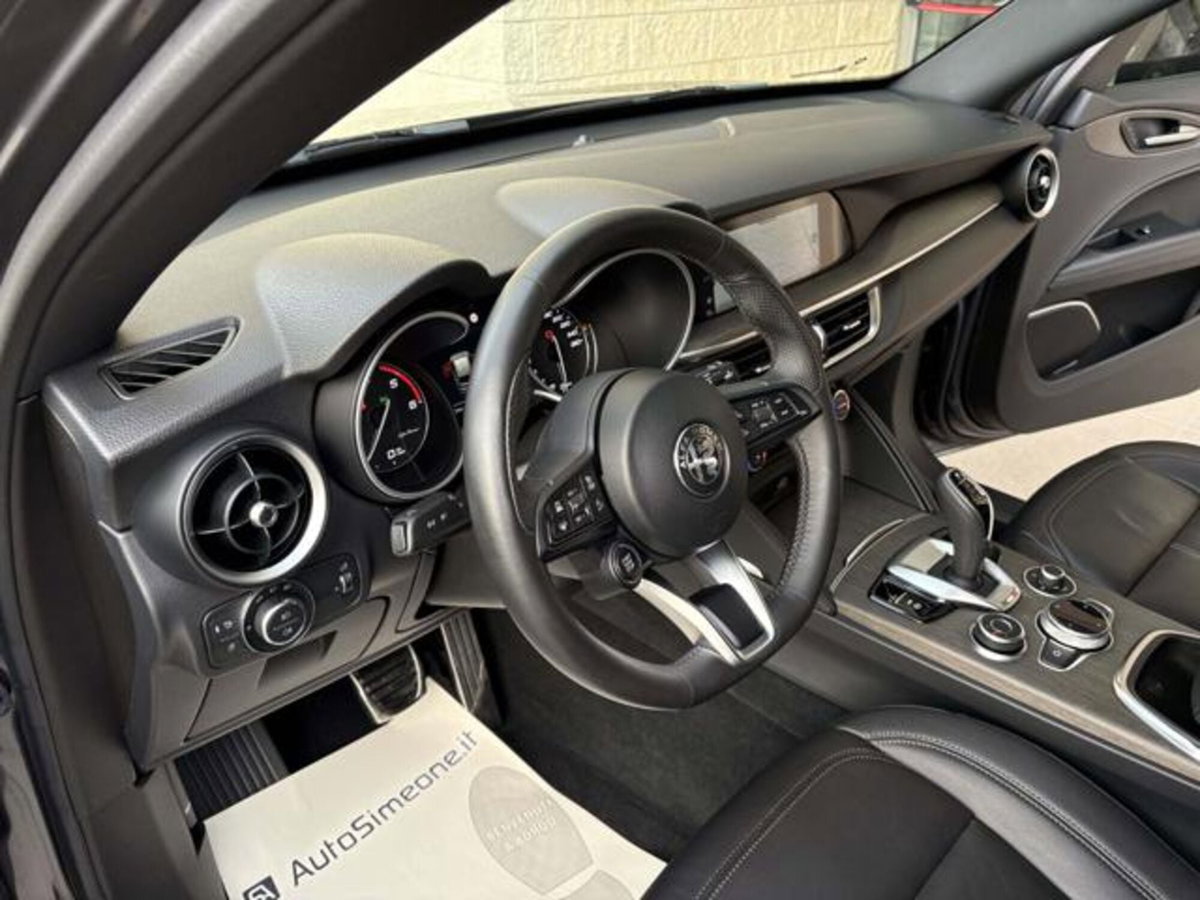 Alfa Romeo Stelvio Stelvio 2.2 Turbodiesel 210 CV AT8 Q4 Ti (12)
