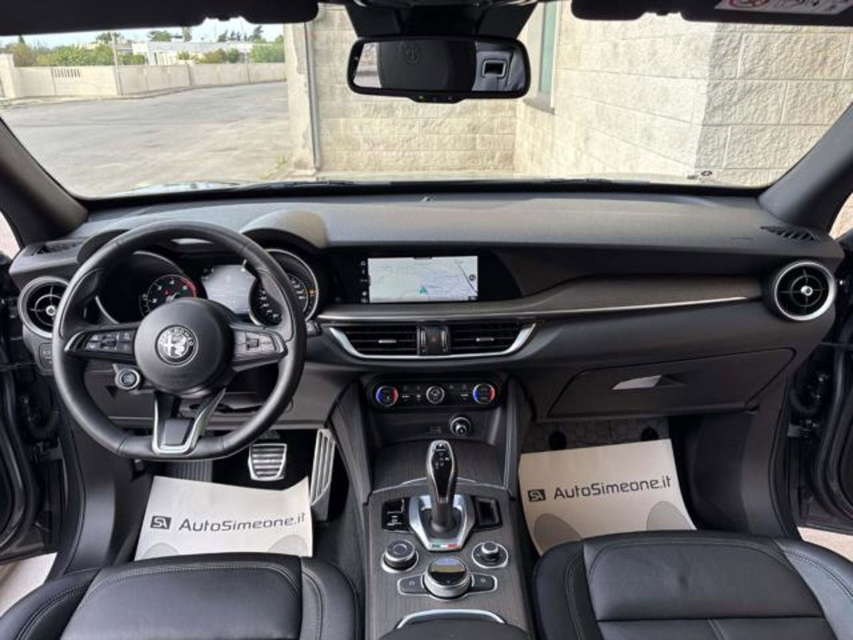 Alfa Romeo Stelvio Stelvio 2.2 Turbodiesel 210 CV AT8 Q4 Ti (13)