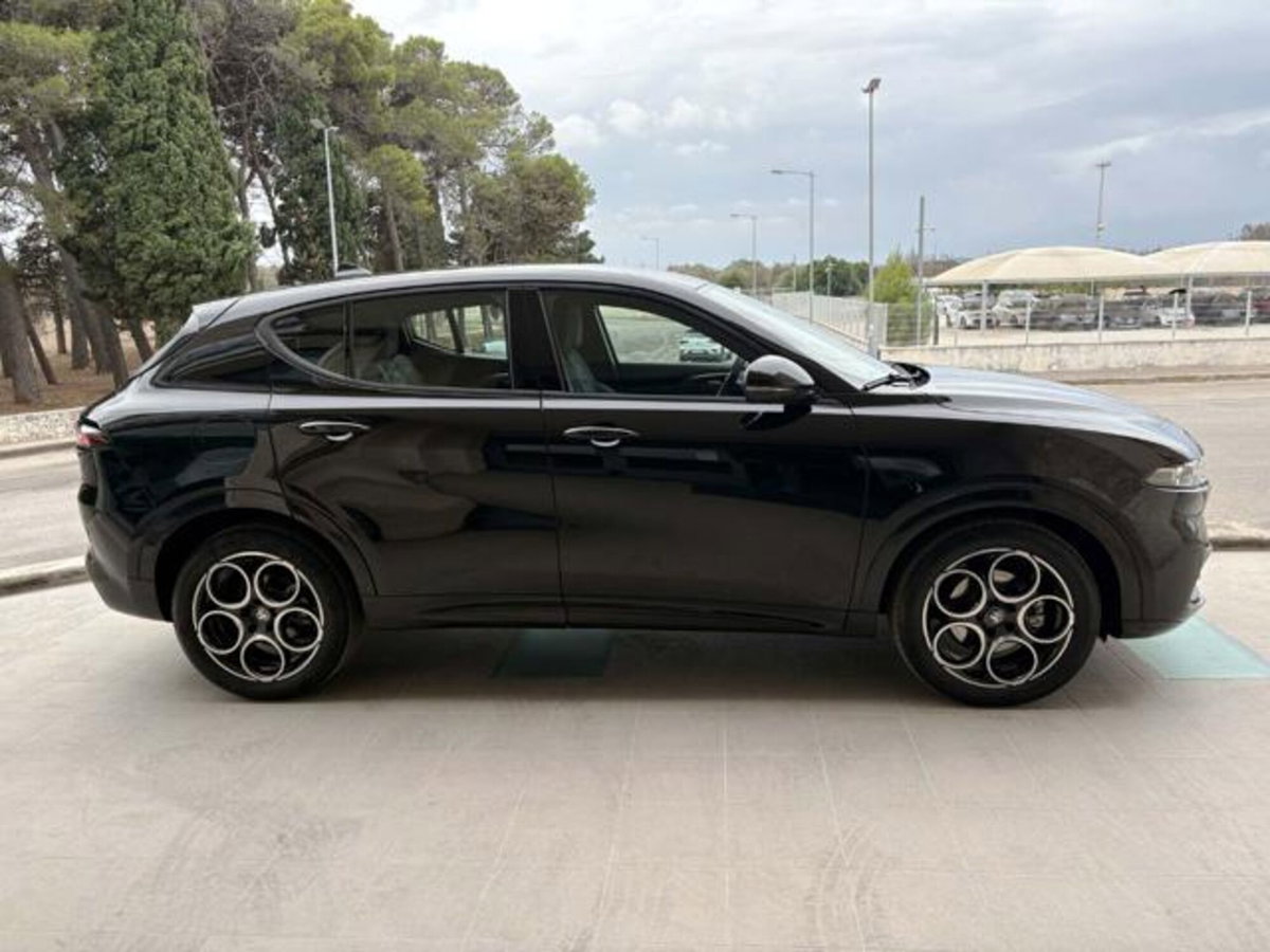 Alfa Romeo Tonale 1.6 Sprint 130cv tct6 (4)