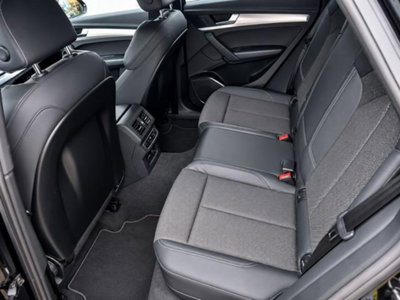 Audi Q5 Sportback 2.0 tdi mhev+ S line quattro 204cv s-tronic (6)