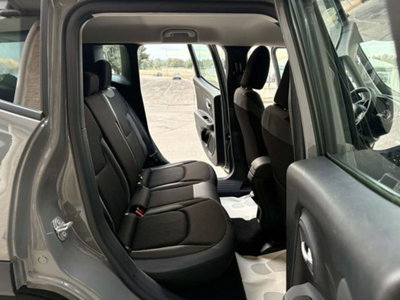 Jeep Renegade 1.6 Mjt 130 CV Limited (11)