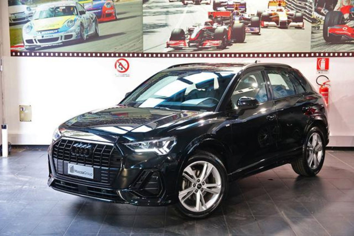 Audi Q3 35 2.0 tdi s-tronic
