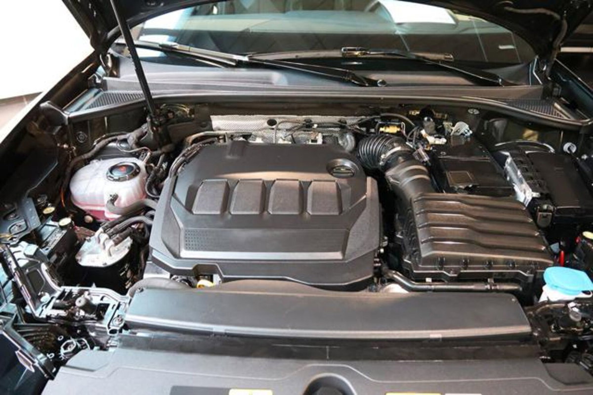 Audi Q3 35 2.0 tdi s-tronic (11)