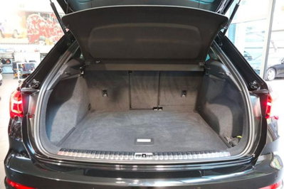 Audi Q3 35 2.0 tdi s-tronic (12)