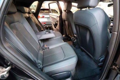 Audi Q3 35 2.0 tdi s-tronic (18)
