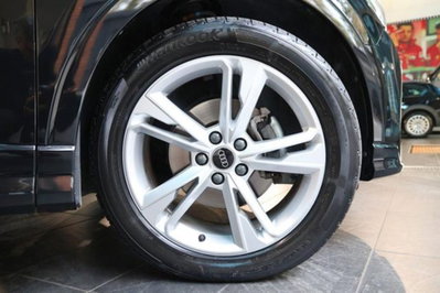 Audi Q3 35 2.0 tdi s-tronic (6)