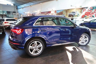 Audi Q3 35 2.0 tdi s-tronic (10)