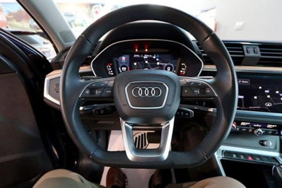Audi Q3 35 2.0 tdi s-tronic (20)
