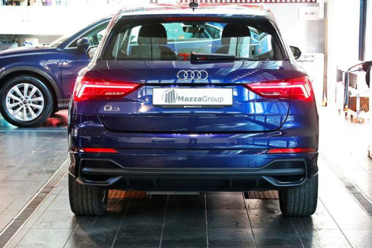 Audi Q3 35 2.0 tdi s-tronic (4)