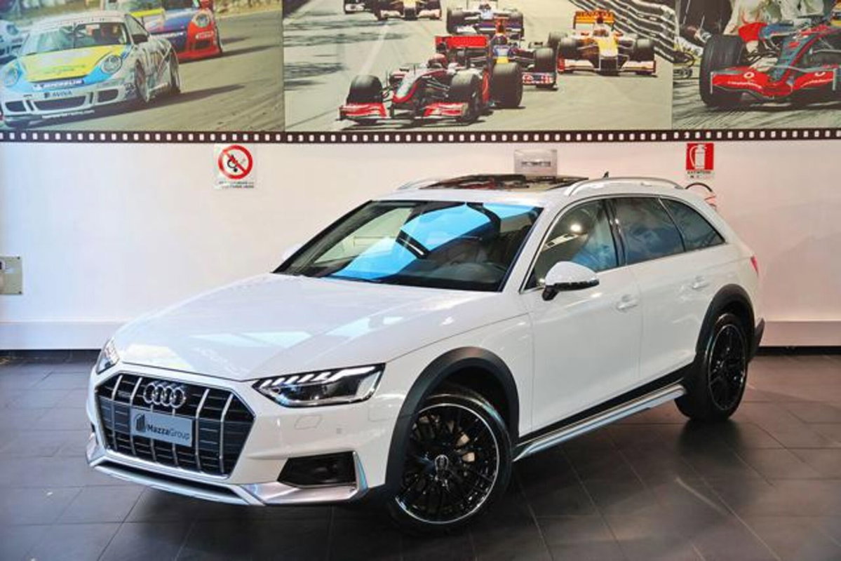 Audi A4 Allroad Allroad 40 2.0 tdi mhev Identity Contrast quattro 204cv s-tronic