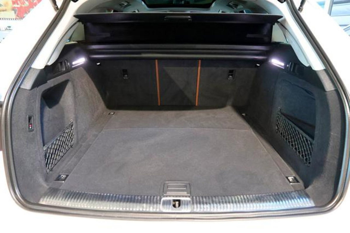 Audi A4 Allroad Allroad 40 2.0 tdi mhev Identity Contrast quattro 204cv s-tronic (13)