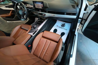 Audi A4 Allroad Allroad 40 2.0 tdi mhev Identity Contrast quattro 204cv s-tronic (19)