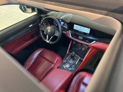 Alfa Romeo Stelvio 2.2 t Veloce Q4 210cv auto (8)