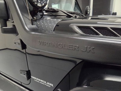 Jeep Wrangler Unlimited 2.8 CRD DPF Rubicon Auto (13)