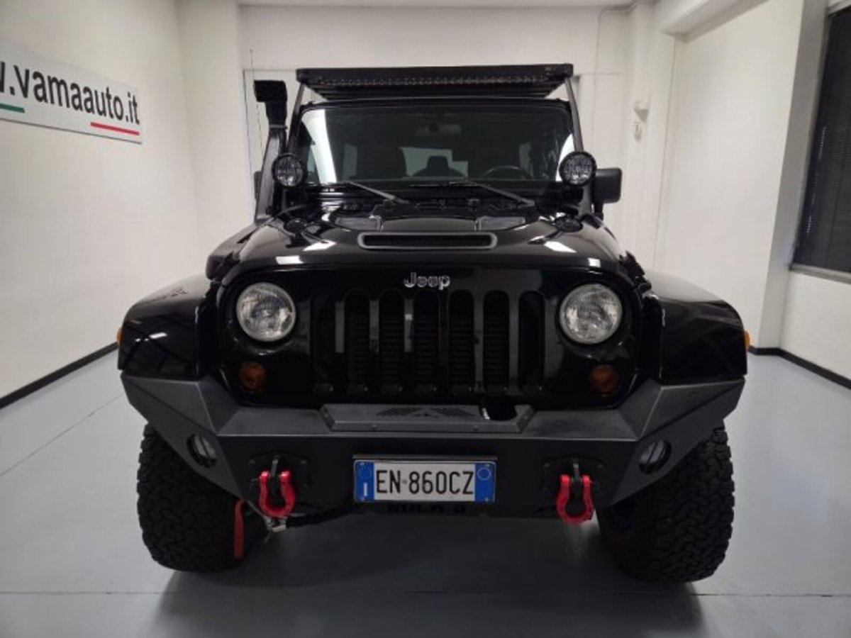 Jeep Wrangler Unlimited 2.8 CRD DPF Rubicon Auto (2)