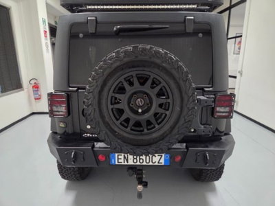 Jeep Wrangler Unlimited 2.8 CRD DPF Rubicon Auto (5)