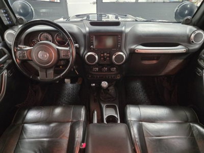 Jeep Wrangler Unlimited 2.8 CRD DPF Rubicon Auto (8)
