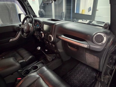 Jeep Wrangler Unlimited 2.8 CRD DPF Rubicon Auto (9)