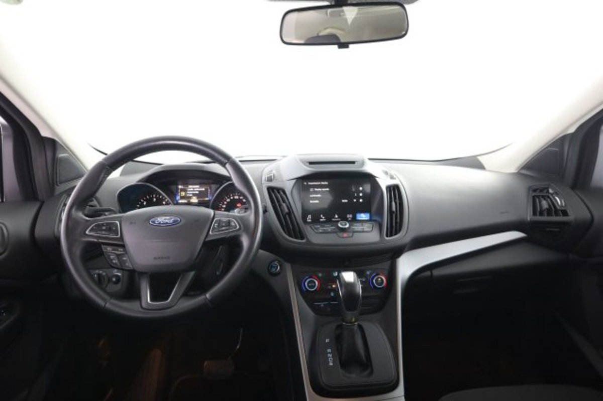 Ford Kuga 1.5 TDCI 120 CV S&S 2WD Powershift Titanium Business (4)