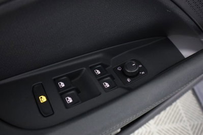 Cupra Terramar 1.5 hybrid 150cv dsg (17)