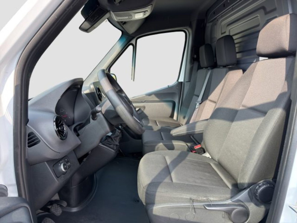 Mercedes-Benz Sprinter F32/35 311 CDI FWD TN Furgone (10)
